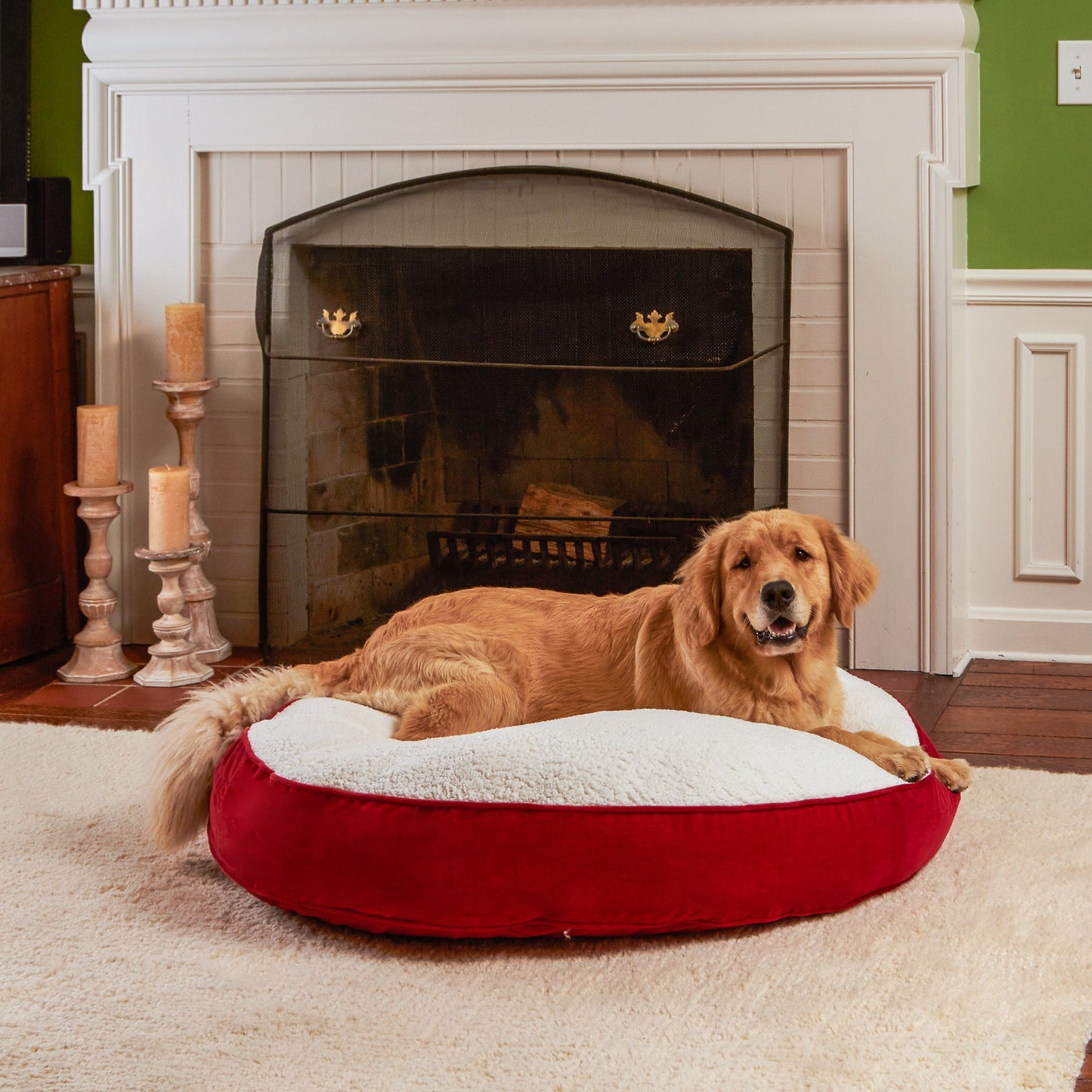 Scout Deluxe Round Sherpa Top Pillow Dog Bed