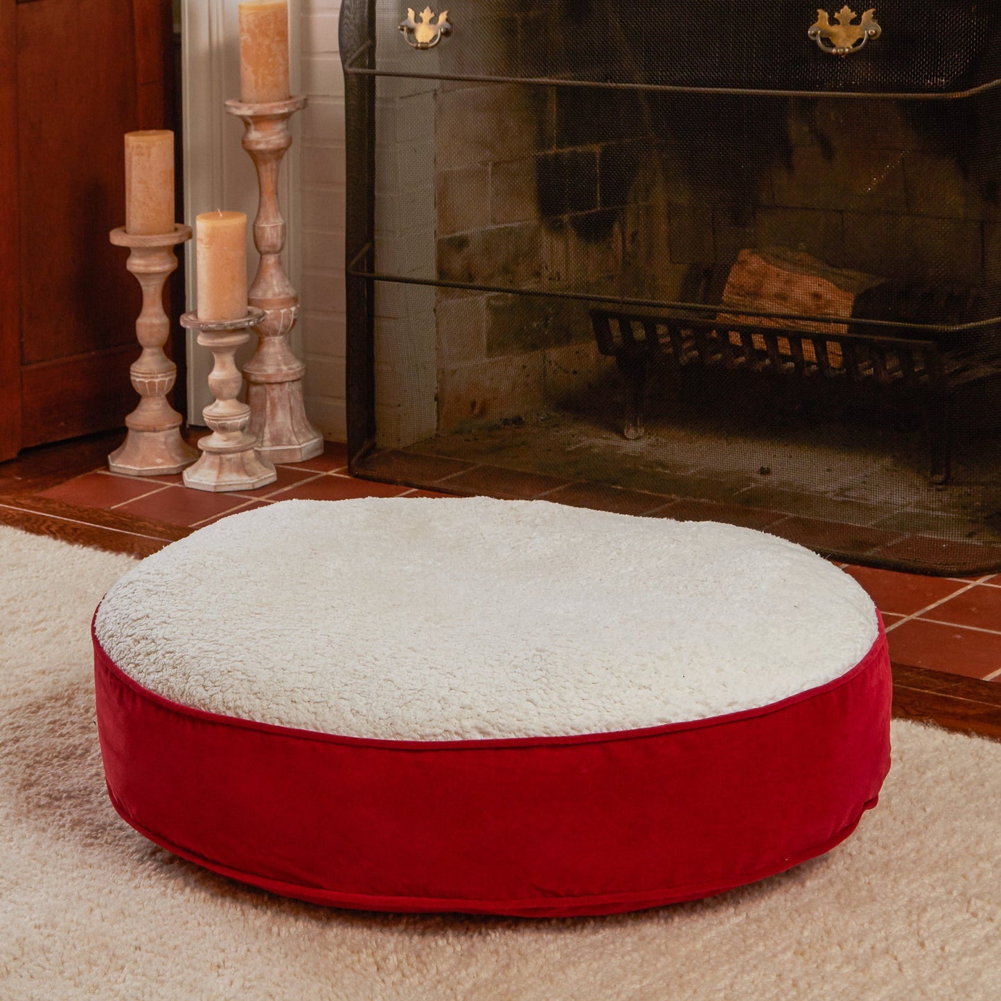 Scout Deluxe Round Sherpa Top Pillow Dog Bed